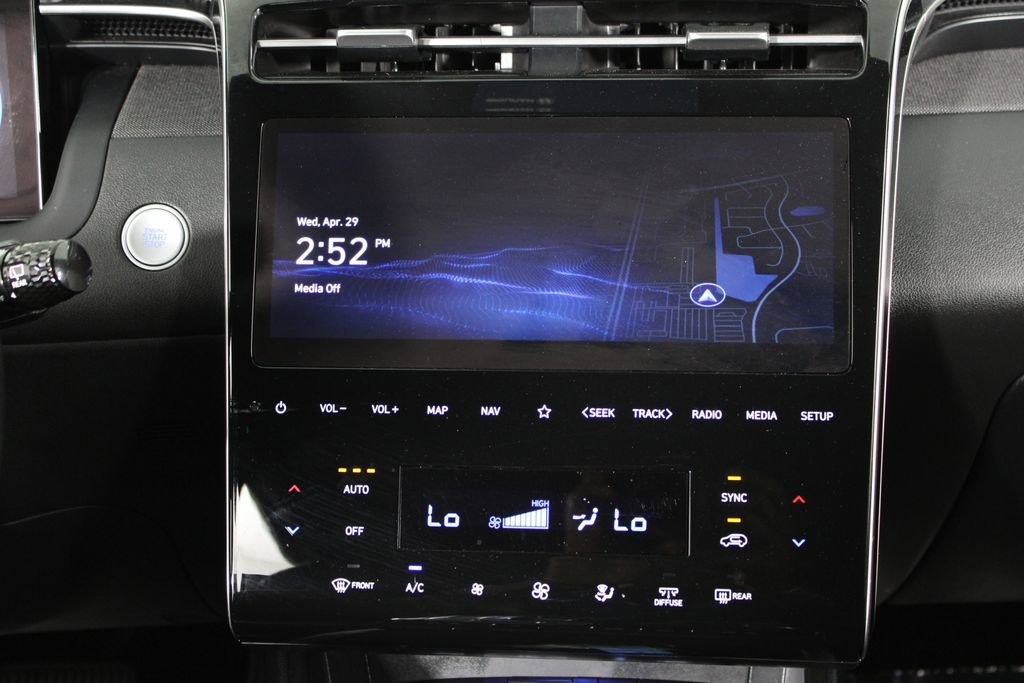 Certified 2022 Hyundai Tucson Limited FWD image 9