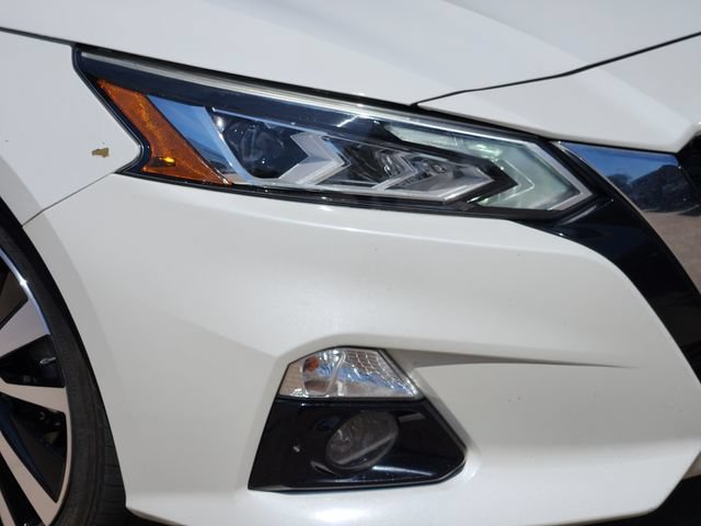 Used 2020 Nissan Altima 2.0 Platinum FWD image 8