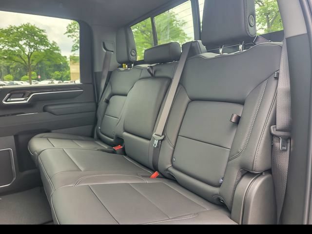 New 2026 GMC Sierra 2500 SLT w/ SLT Premium Package AWD/4WD image 12