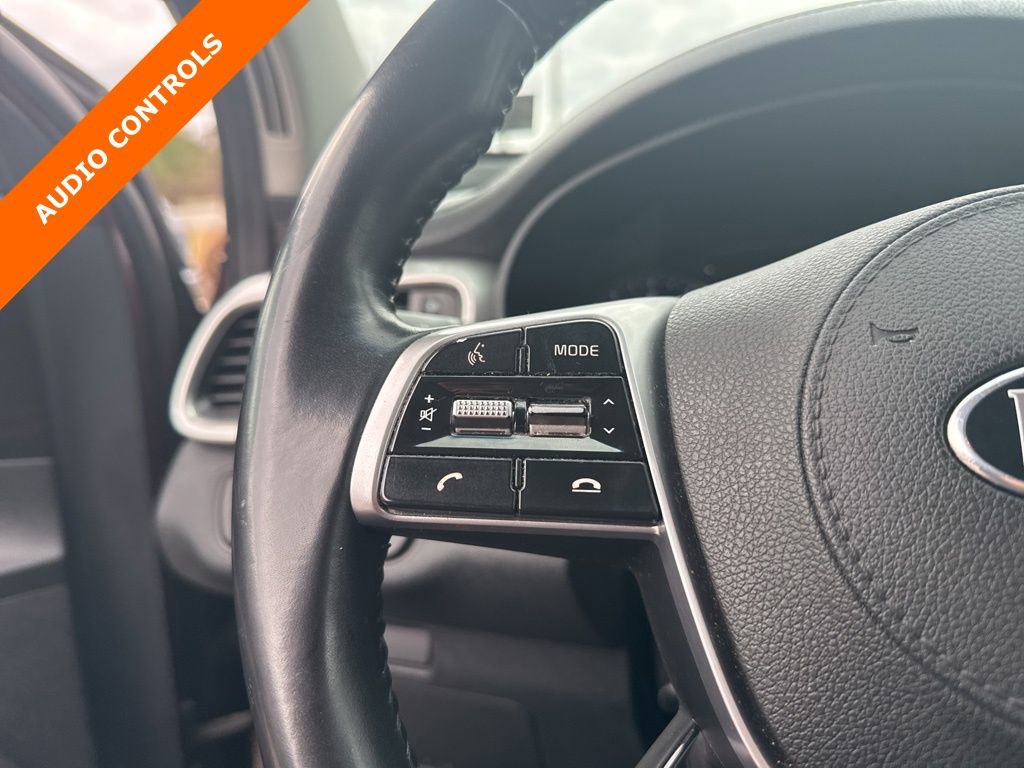 Used 2020 Kia Sorento S image 9