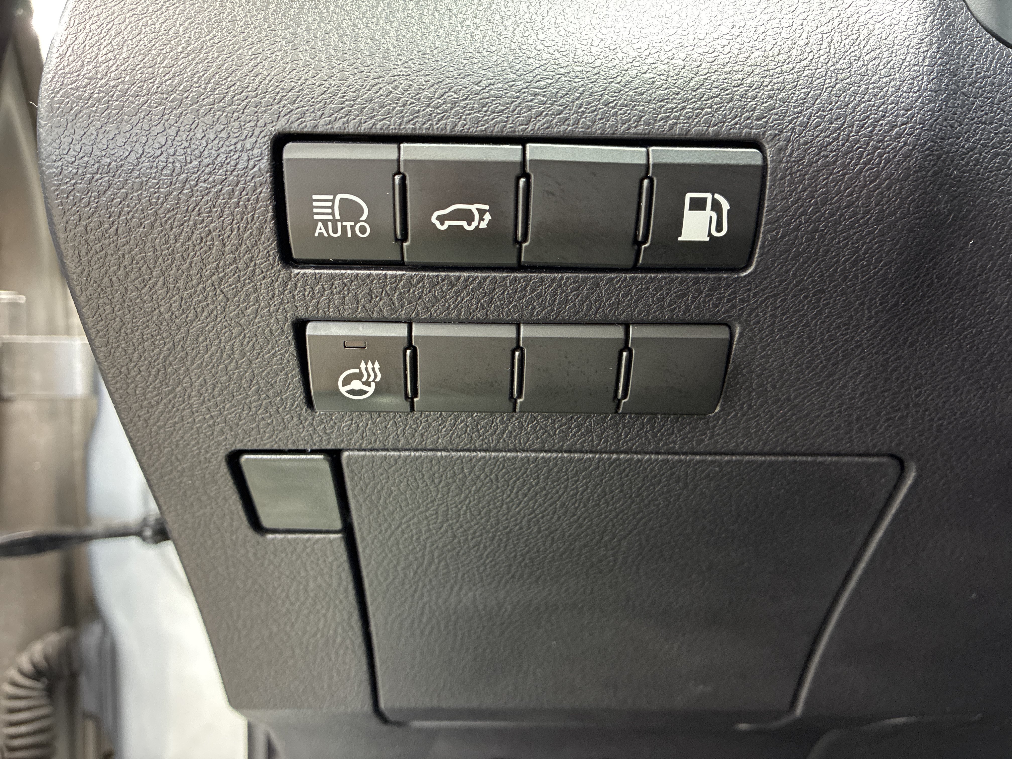 Used 2018 Lexus RX 450h F Sport w/ Accessory Package AWD/4WD image 20