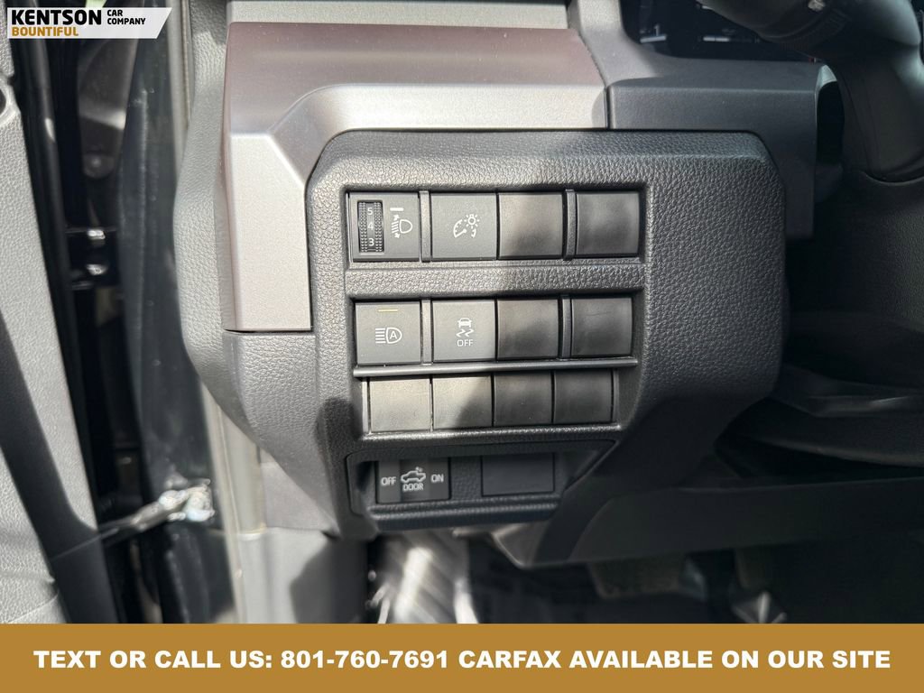 Used 2025 Toyota Tacoma TRD Off-Road image 20