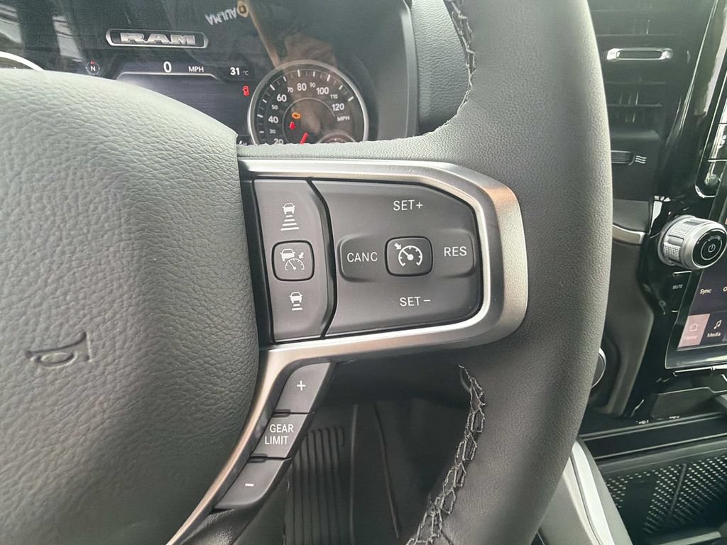 New 2026 RAM 1500 Big Horn AWD/4WD image 8