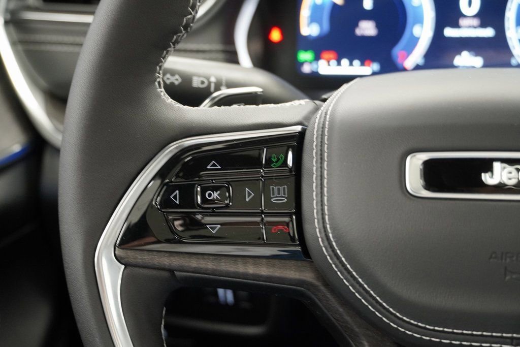 New 2025 Jeep Grand Cherokee L Overland image 26