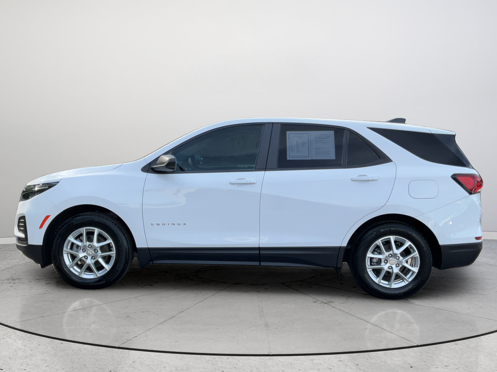 Certified 2024 Chevrolet Equinox LS w/ LS Convenience Package FWD image 10