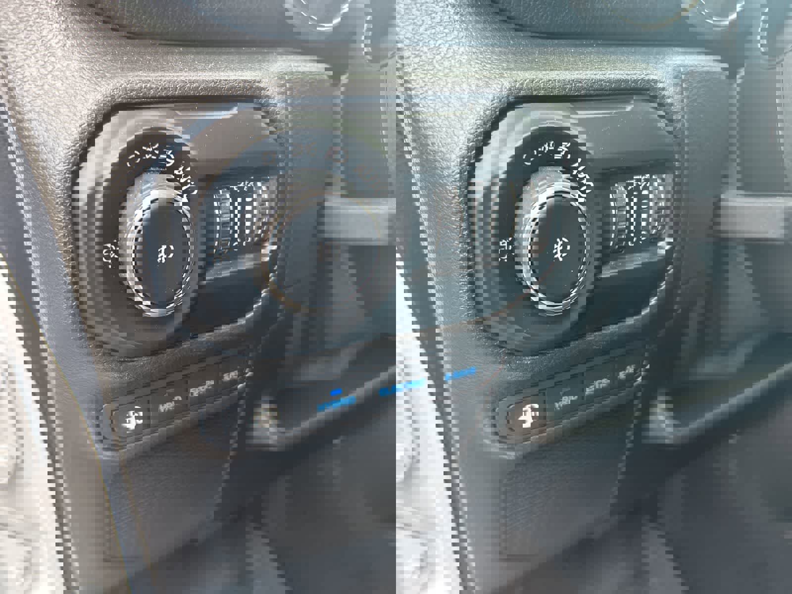 Used 2021 Jeep Wrangler Unlimited Rubicon 4xe w/ Steel Bumper Group image 46