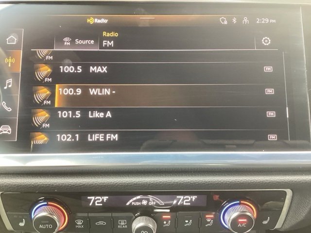 Used 2024 Audi Q3 2.0T Premium image 32