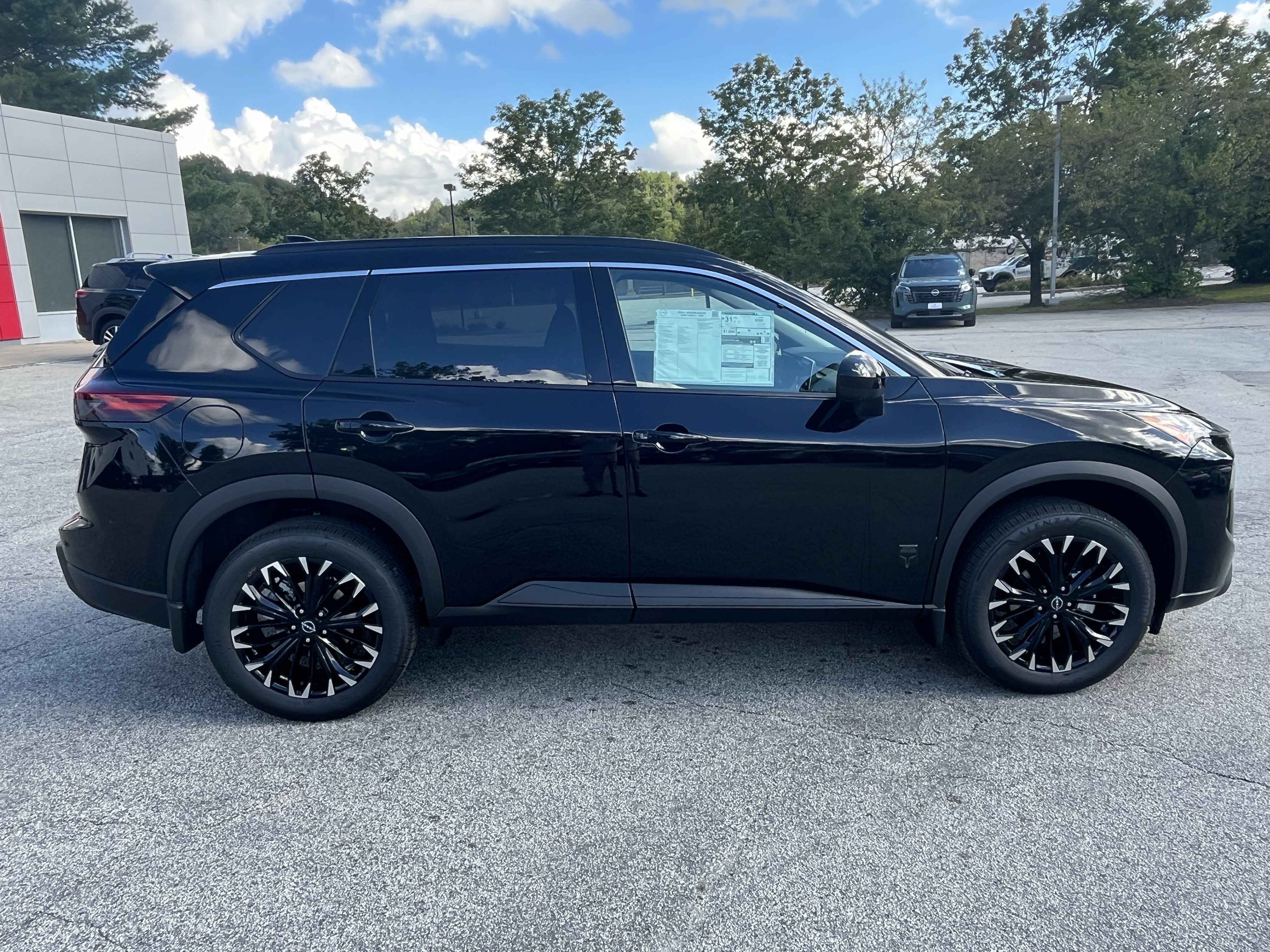 New 2026 Nissan Rogue Dark Armor AWD/4WD image 11