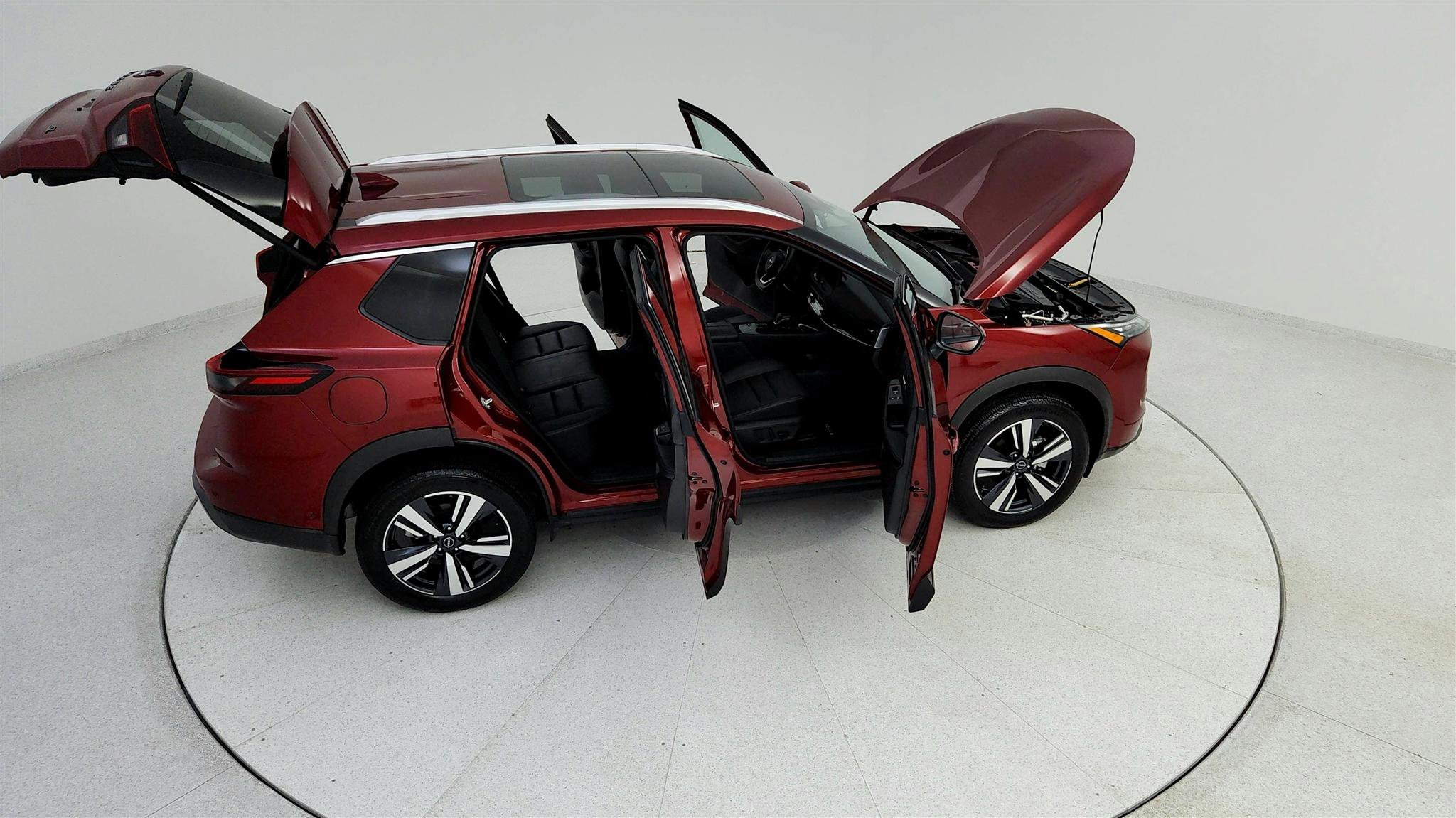 Used 2024 Nissan Rogue SL w/ SL Premium Package FWD image 32