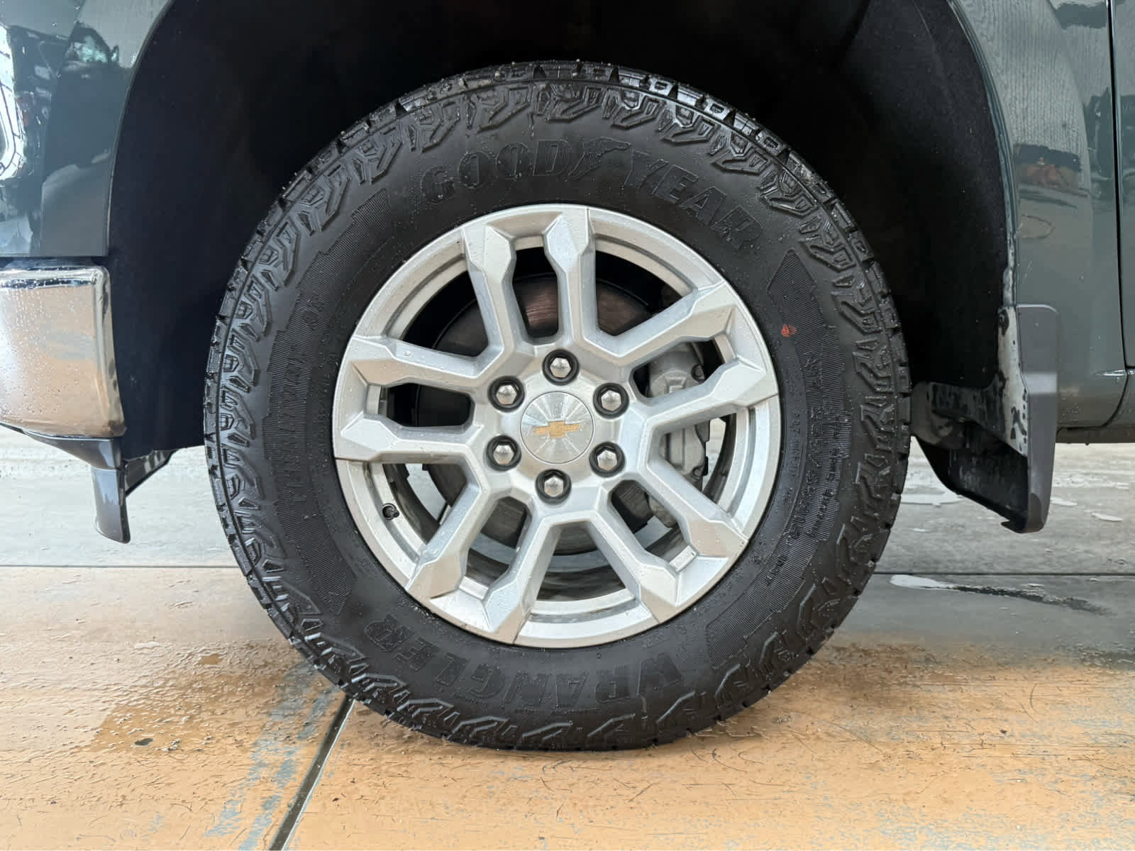 Certified 2025 Chevrolet Silverado 1500 LT image 8