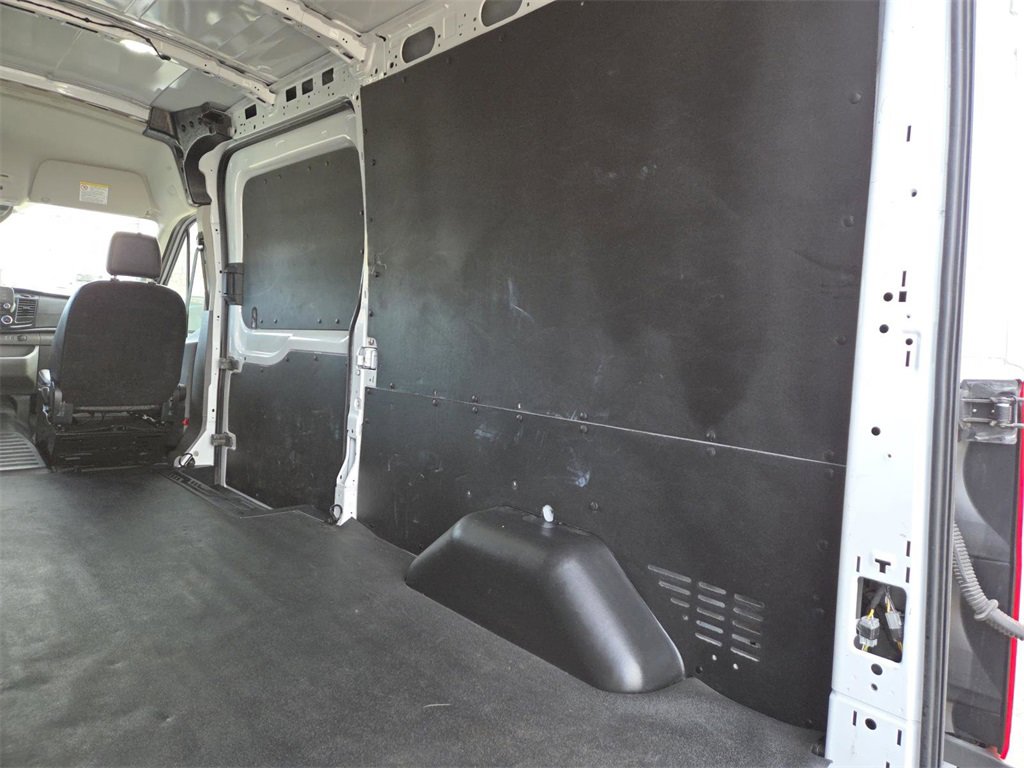 Used 2023 Ford Transit 250 Medium Roof w/ Load Area Protection Package image 17