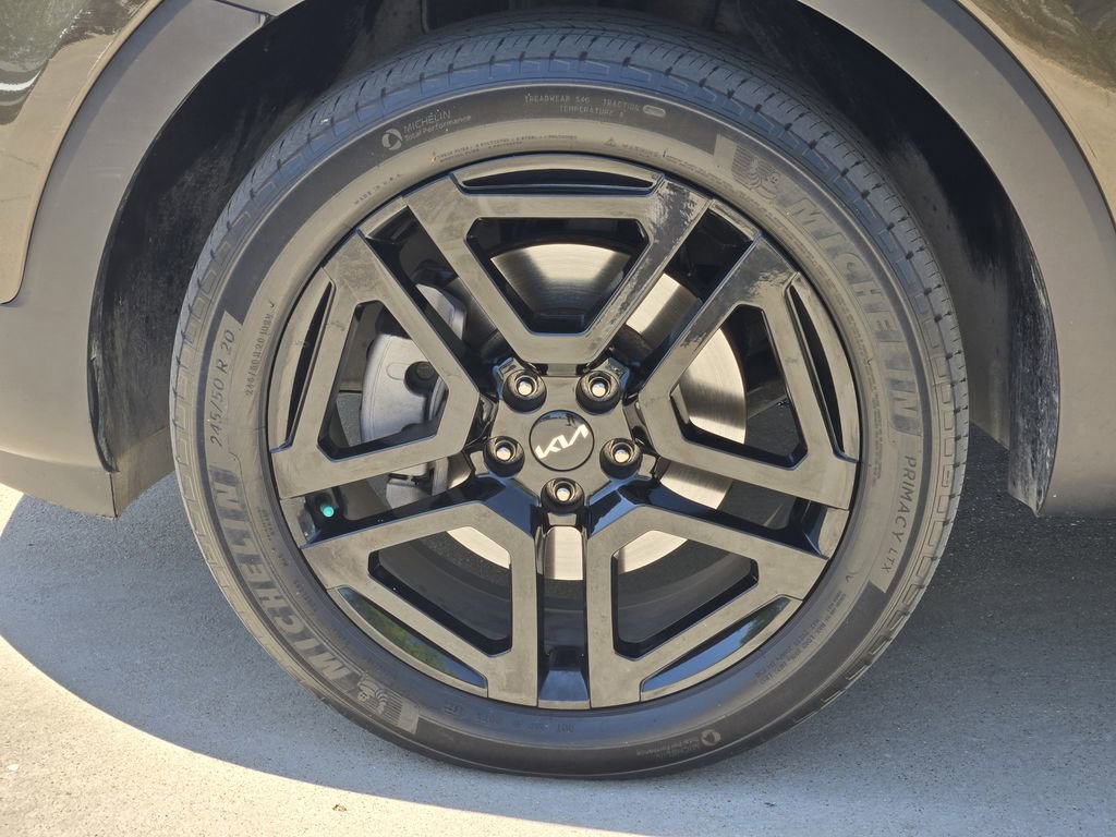 Used 2023 Kia Telluride SX X-Line AWD/4WD image 17