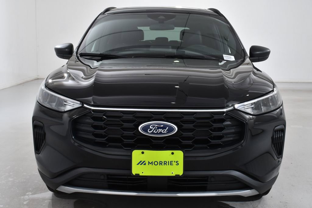 New 2025 Ford Escape ST-Line w/ Cold Weather Package AWD/4WD image 10