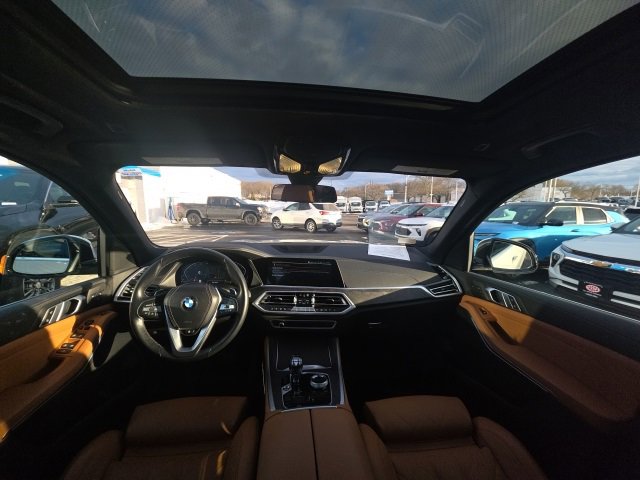 Used 2023 BMW X5 xDrive40i w/ Executive Package image 12