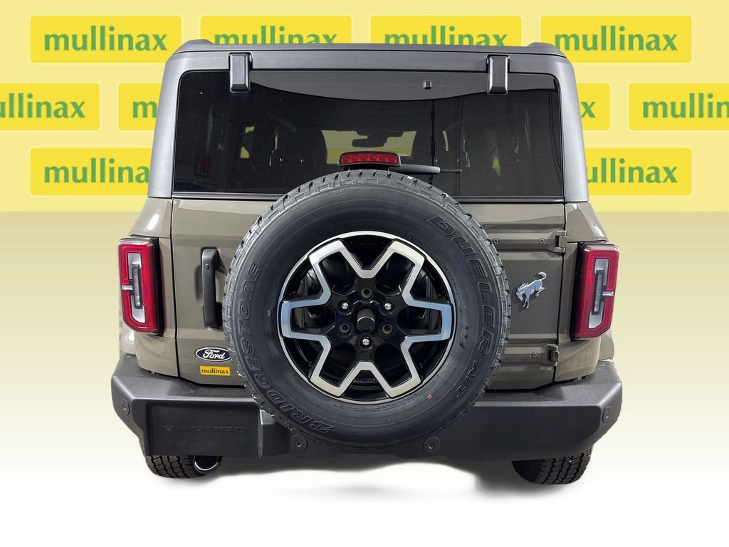 New 2026 Ford Bronco Outer Banks image 9