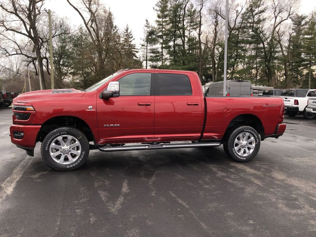 New 2026 RAM 2500 Laramie w/ Sport Appearance Package AWD/4WD image 11