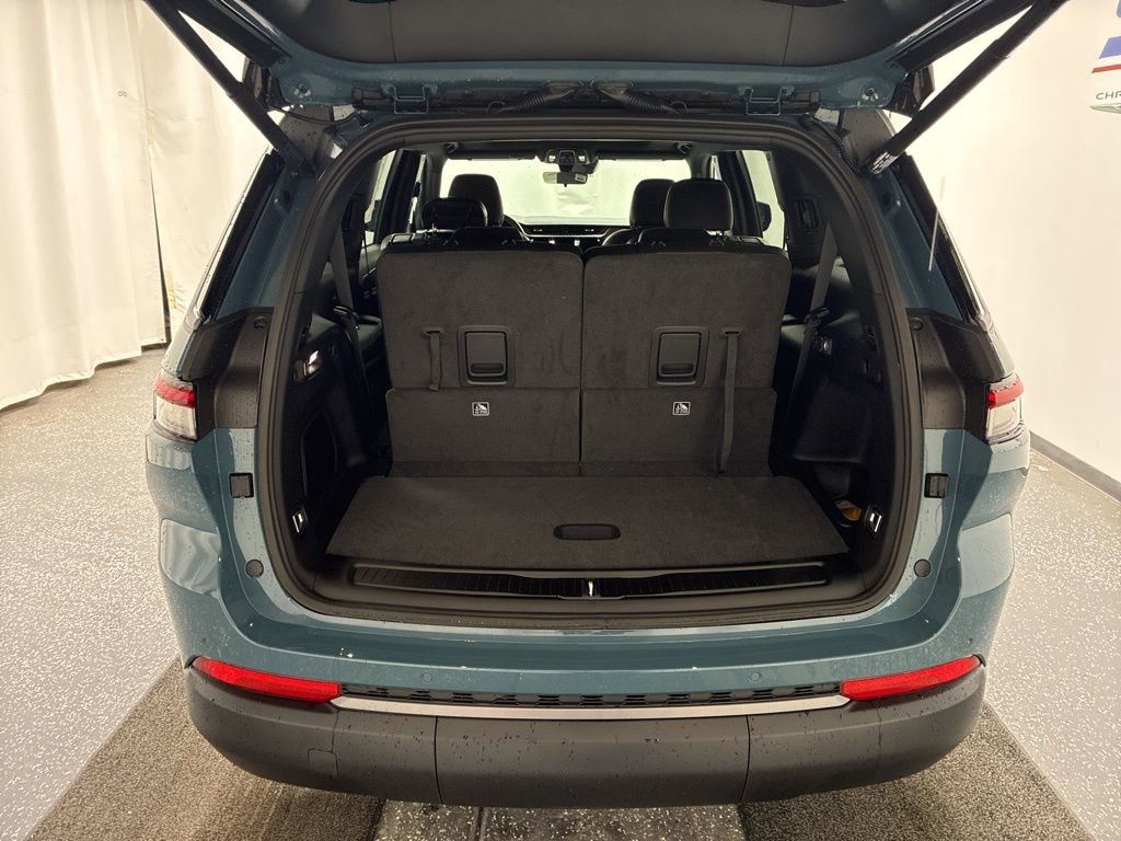 New 2026 Jeep Grand Cherokee L Limited image 6