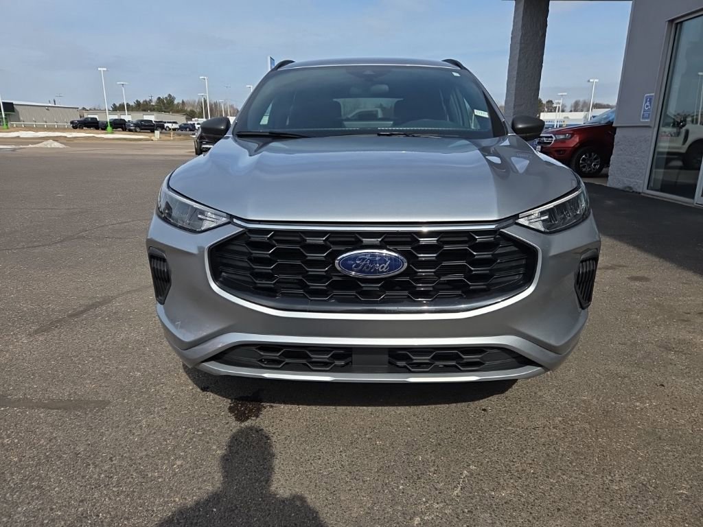 Used 2023 Ford Escape ST-Line w/ Tech Pack #1 image 8