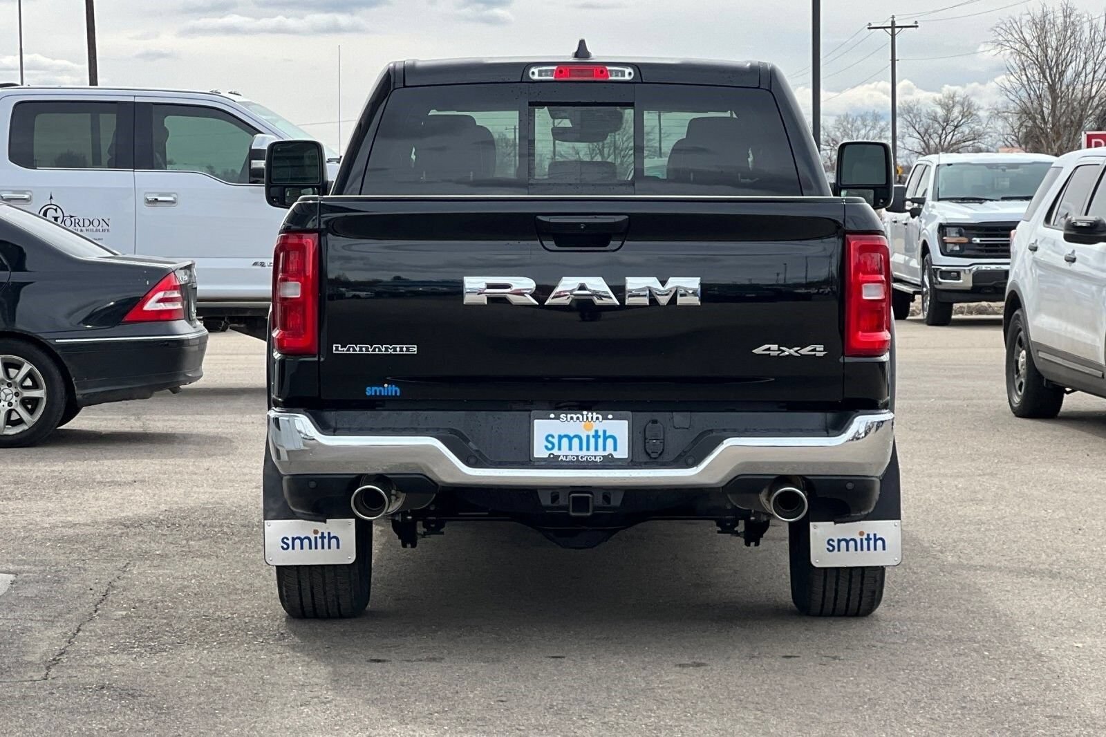New 2025 RAM 1500 Laramie w/ Trailer Tow Group AWD/4WD image 10