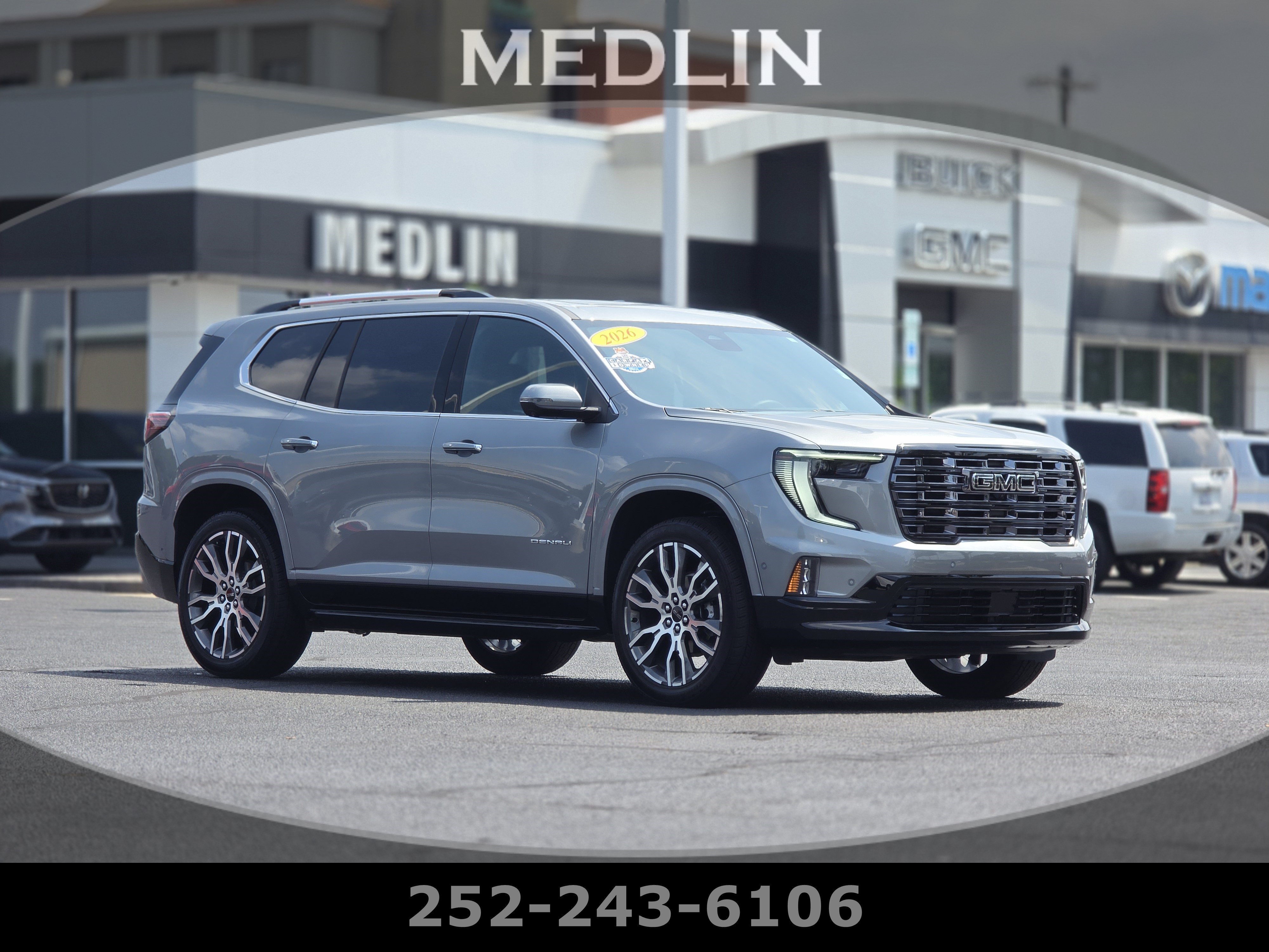 Used 2026 GMC Acadia Denali Ultimate w/ LPO, Floor Liner Package AWD/4WD image 1