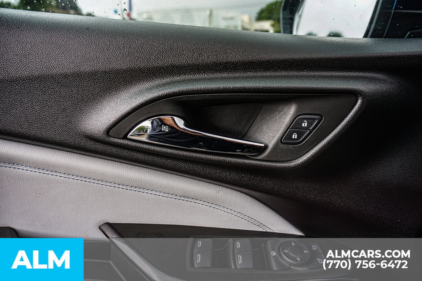 Used 2024 Chevrolet Trax LT w/ LT Convenience Package FWD image 53