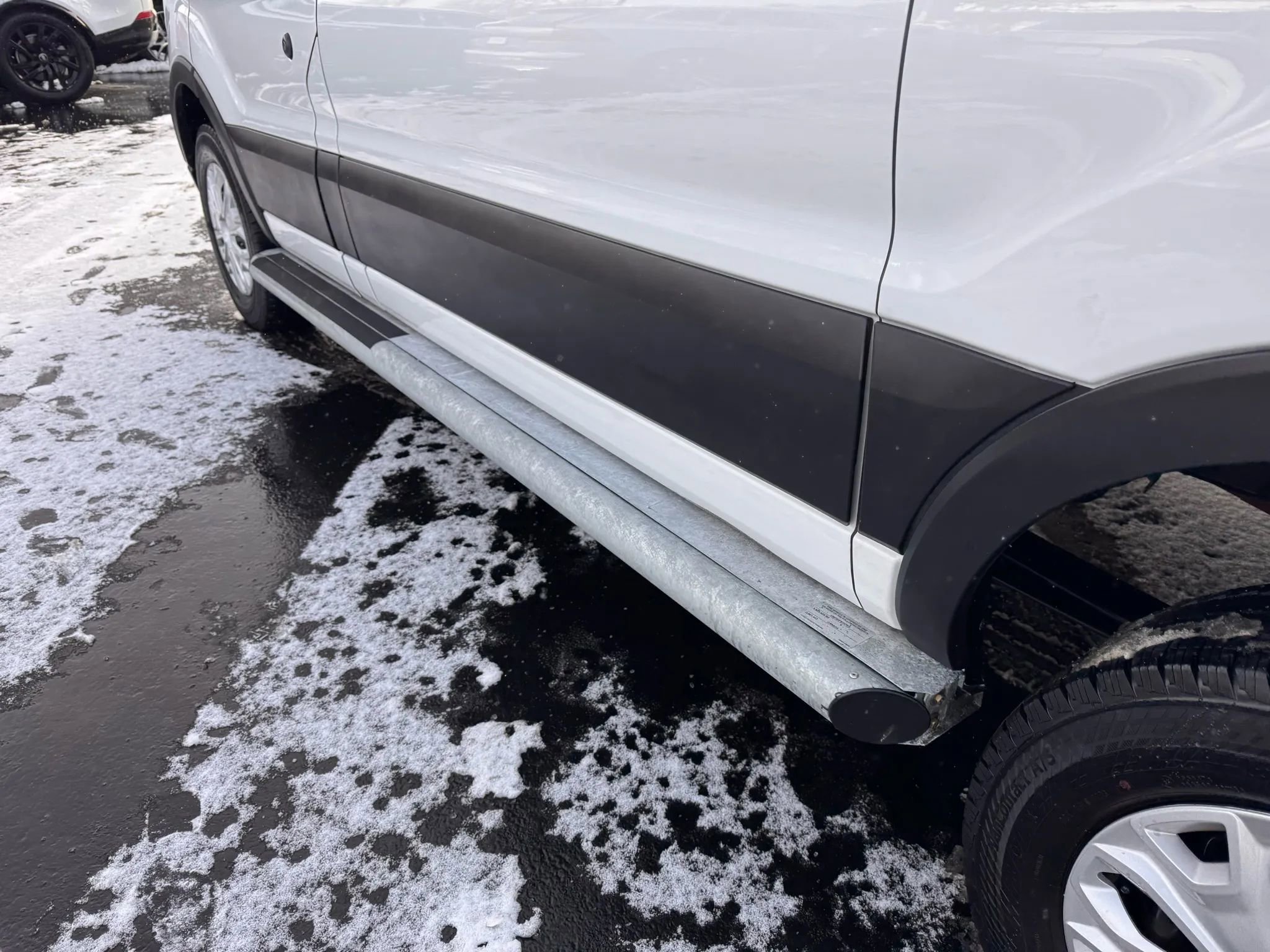 Used 2024 Ford Transit 250 Low Roof w/ Exterior Upgrade Package image 24