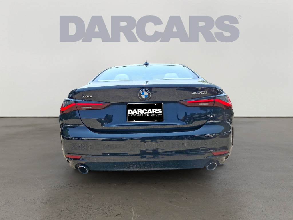 Used 2022 BMW 430i xDrive Coupe w/ Convenience Package AWD/4WD image 4