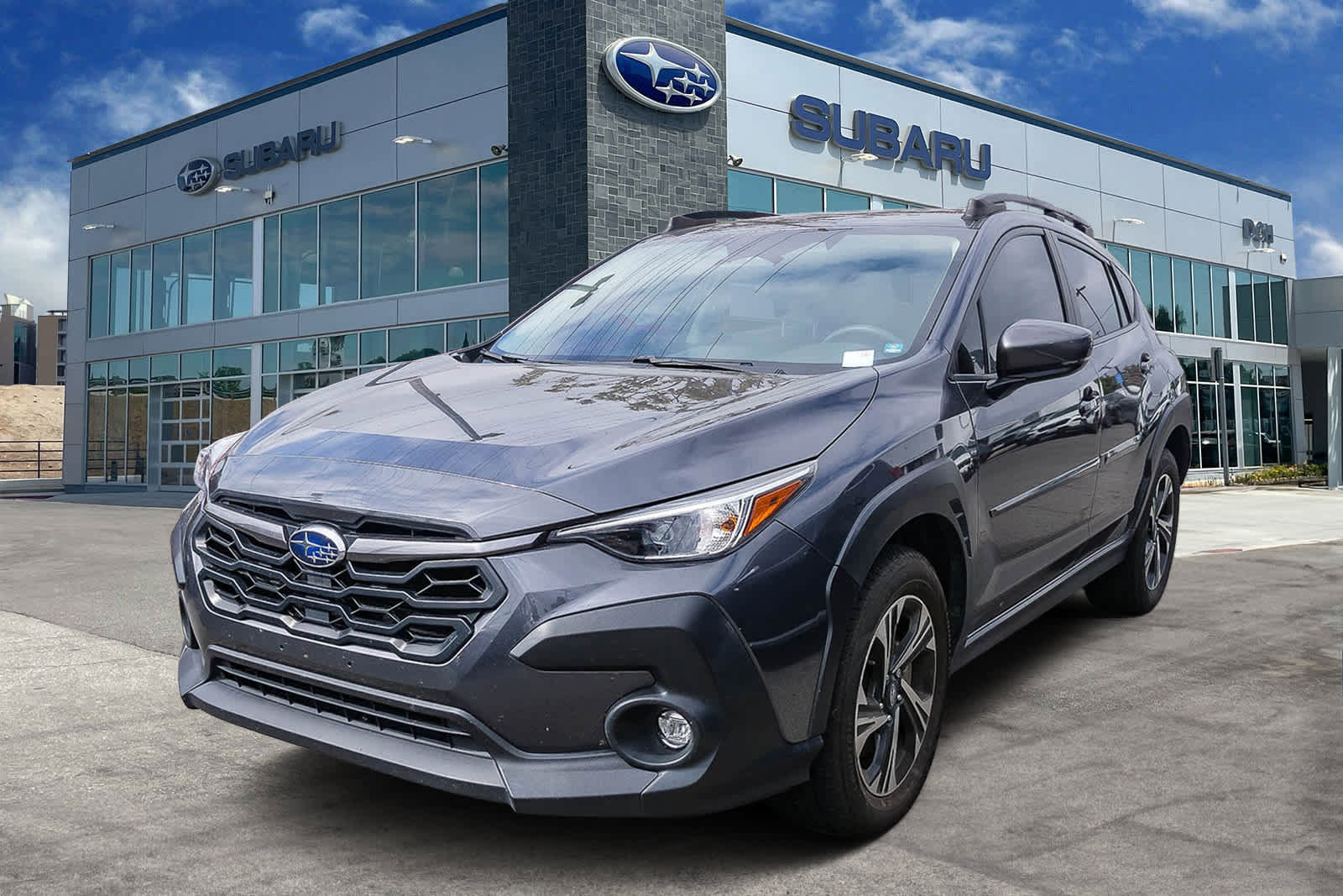 Used 2024 Subaru Crosstrek 2.0i Premium AWD/4WD video 1
