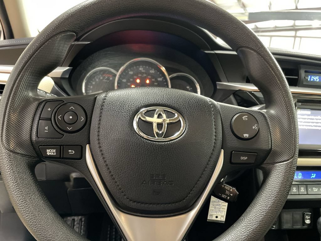 Used 2016 Toyota Corolla LE FWD image 16