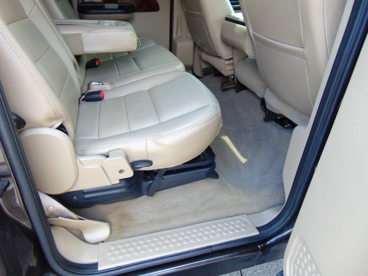 Used 2007 Ford F250 Lariat AWD/4WD image 15