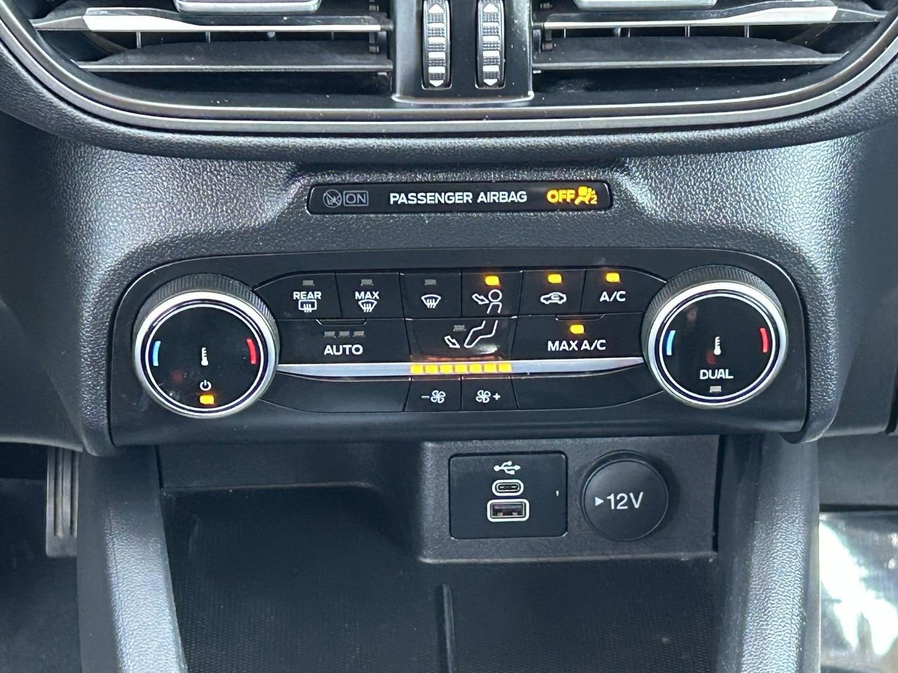 Used 2024 Ford Escape Active FWD image 21