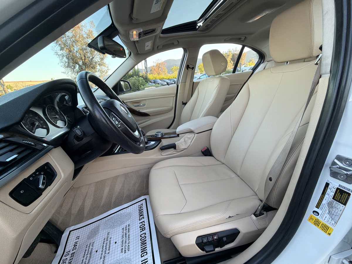 Used 2015 BMW 328i Sedan RWD image 16