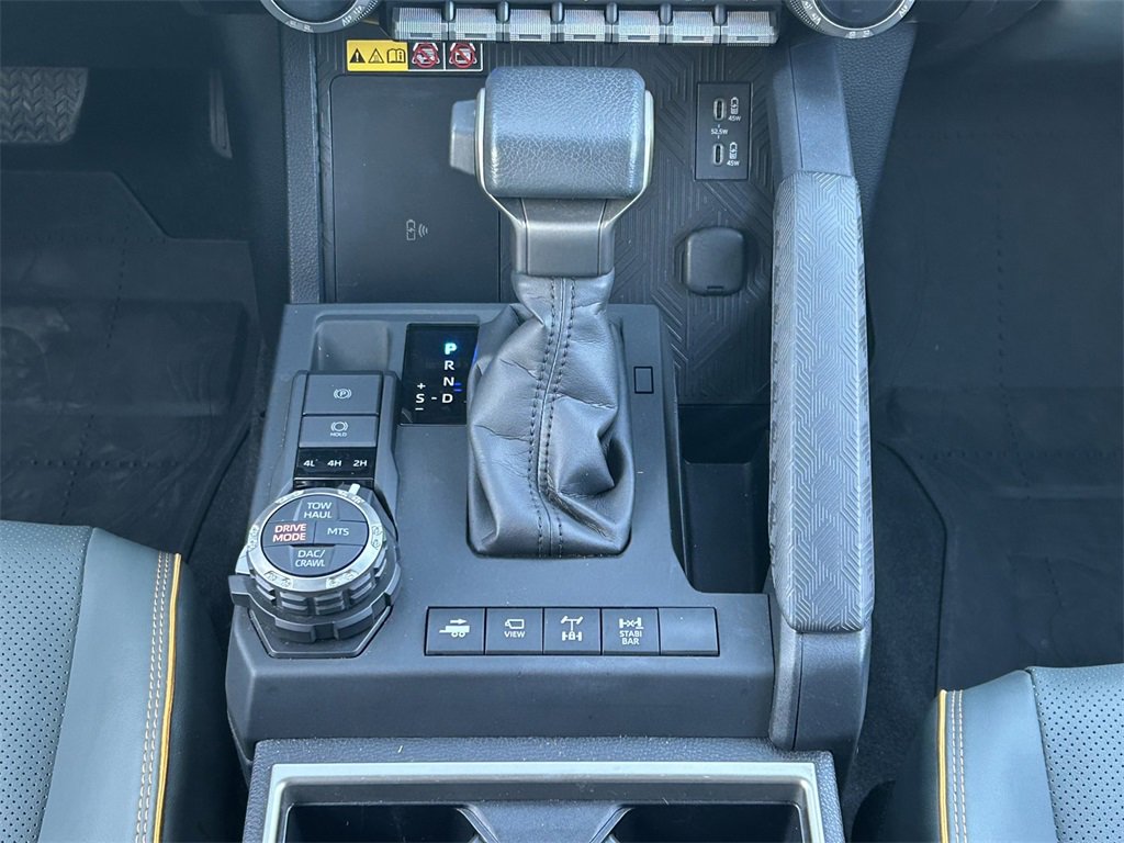 Certified 2025 Toyota 4Runner Trailhunter image 22