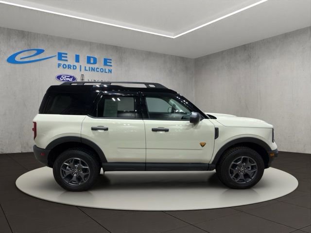Used 2024 Ford Bronco Sport Badlands image 7