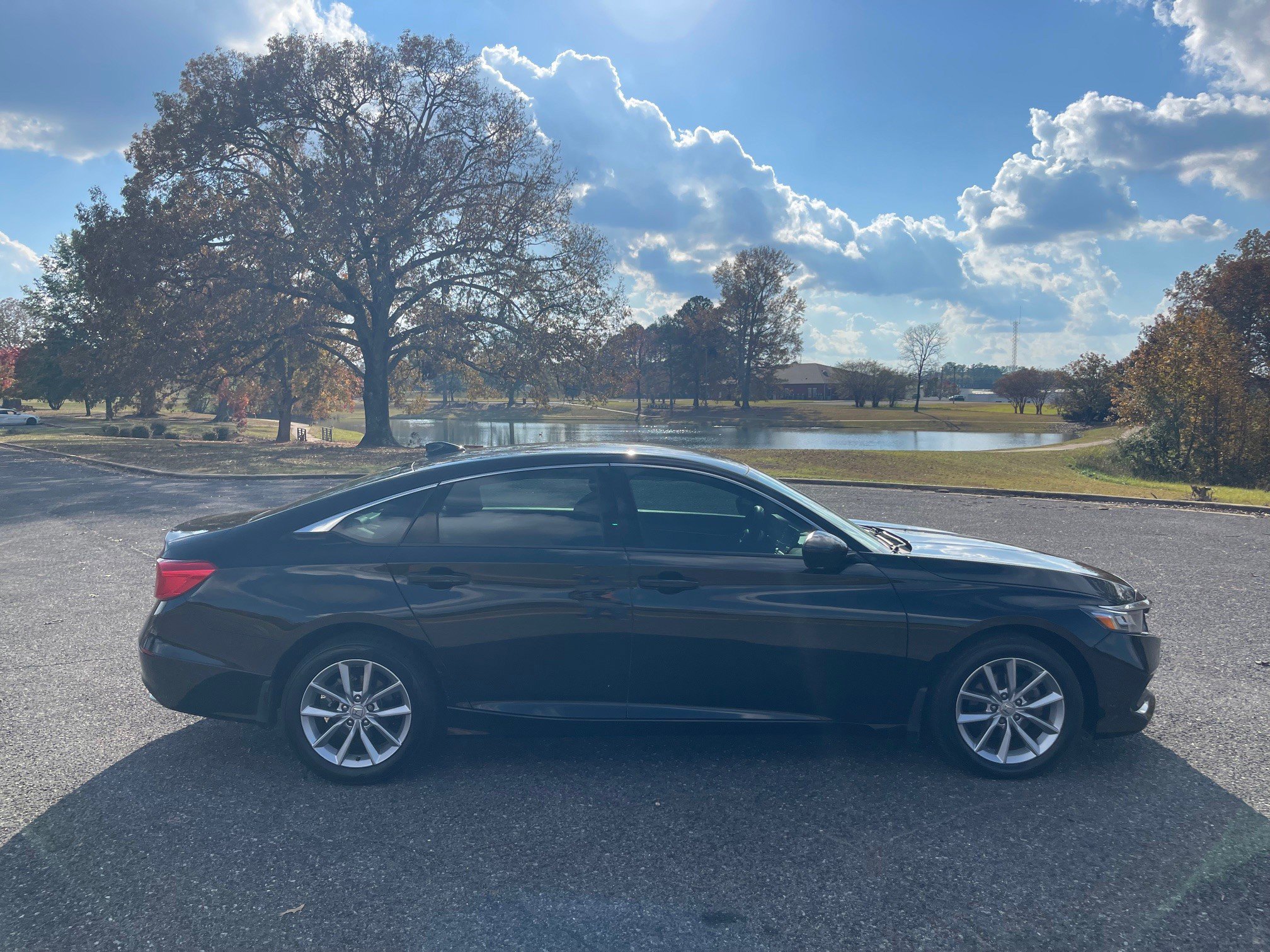 Used 2021 Honda Accord LX image 6