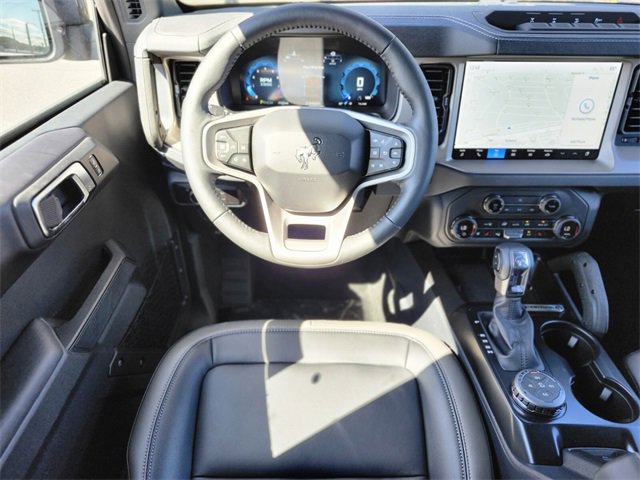 New 2025 Ford Bronco Outer Banks image 13