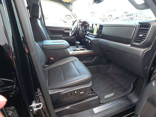 Used 2022 GMC Sierra 1500 SLT AWD/4WD image 9