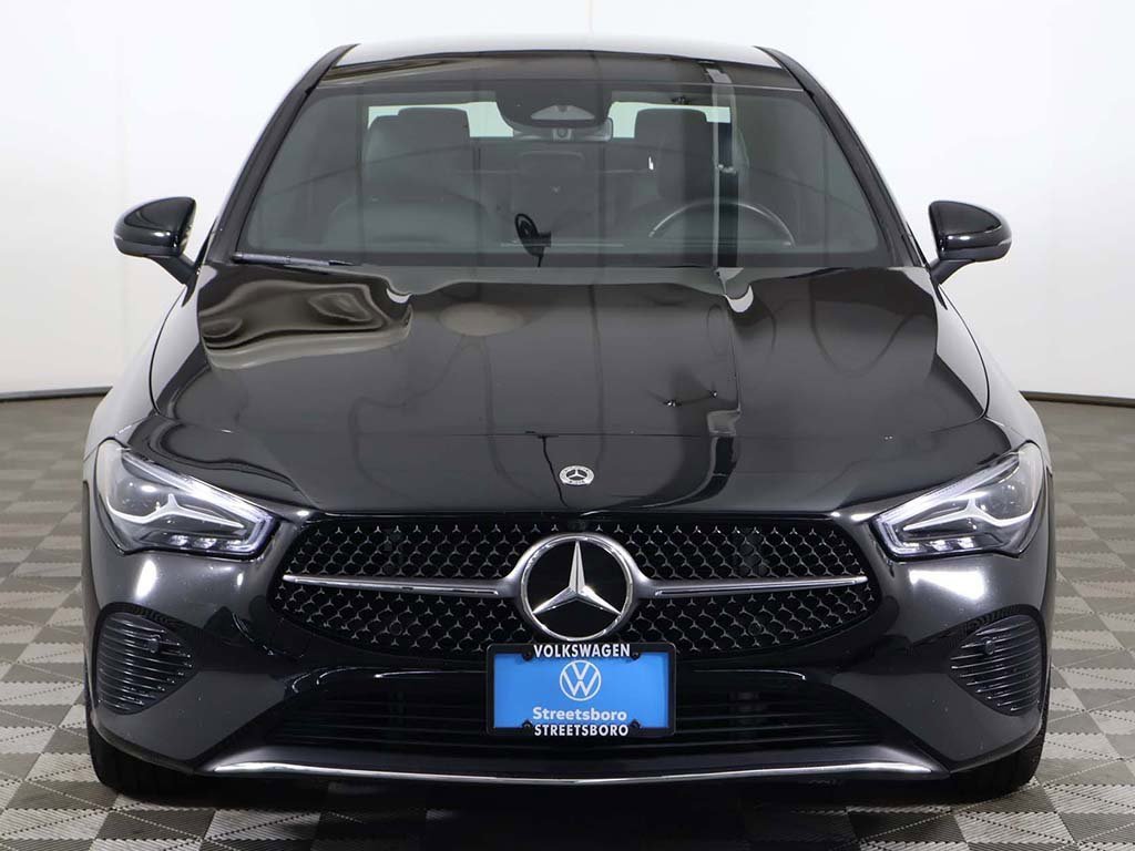 Used 2025 Mercedes-Benz CLA 250 4MATIC image 11