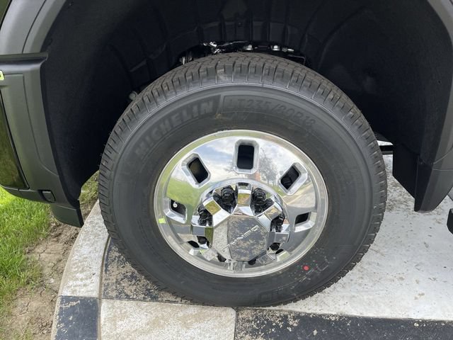 New 2026 GMC Sierra 3500 Denali Ultimate AWD/4WD image 8