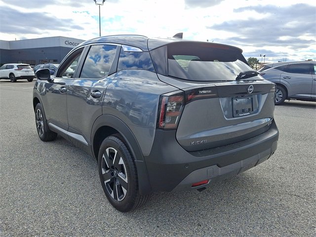 New 2026 Nissan Kicks SV image 5