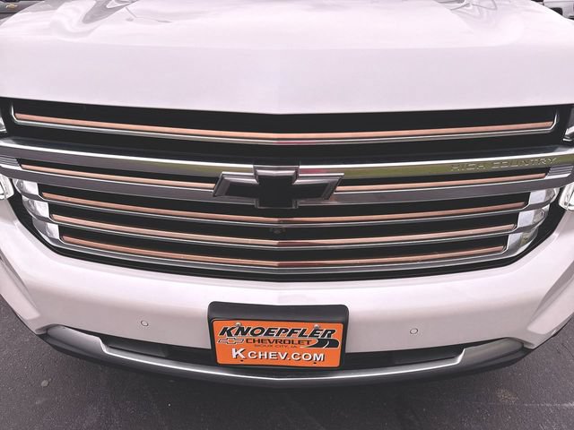 Used 2024 Chevrolet Suburban High Country w/ Advanced Technology Package AWD/4WD image 33