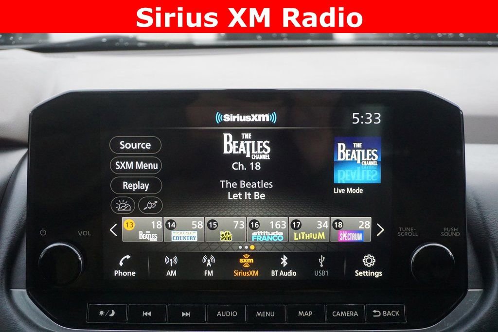 Used 2021 Nissan Rogue Platinum image 14