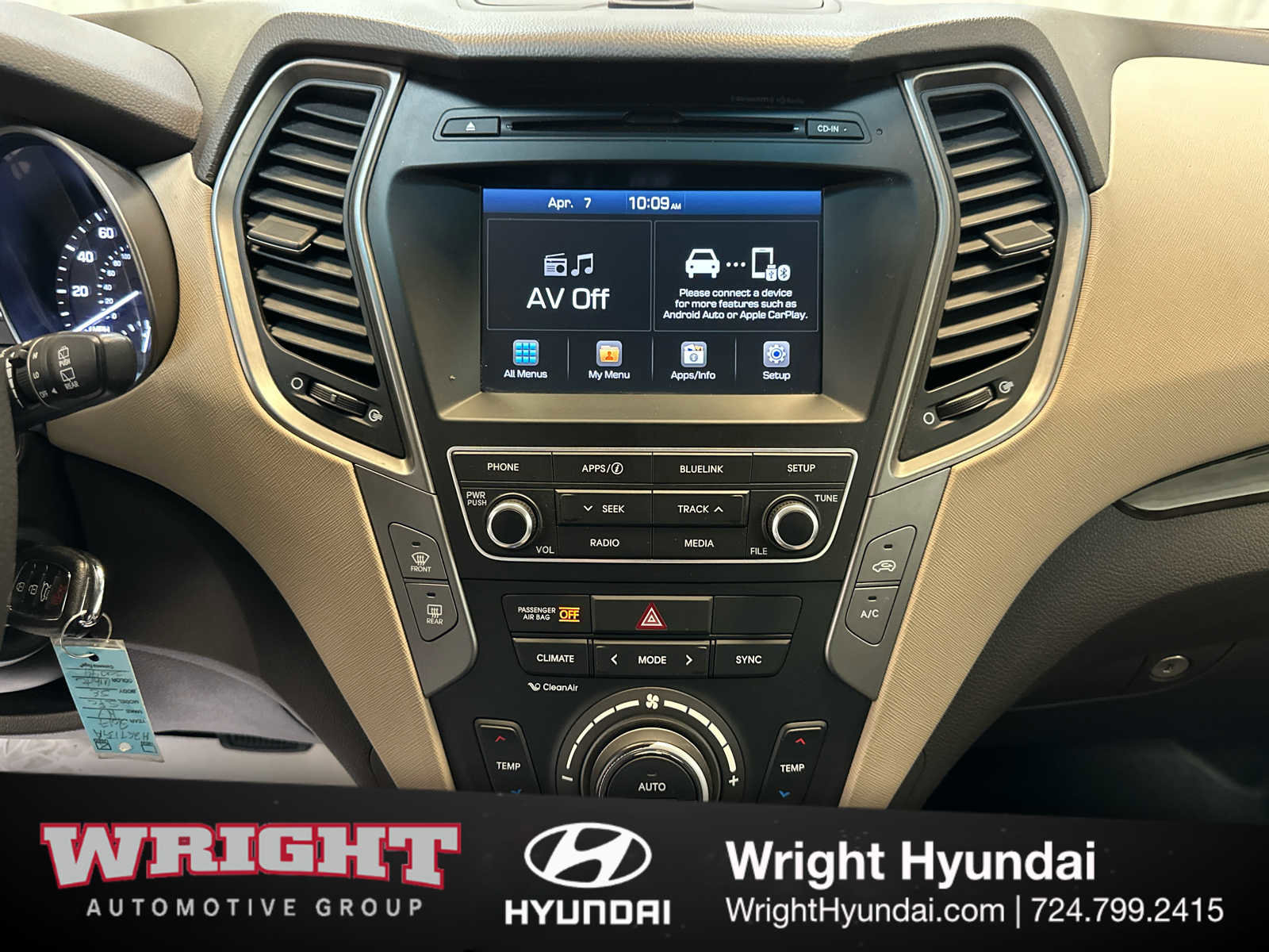 Used 2017 Hyundai Santa Fe Sport image 24