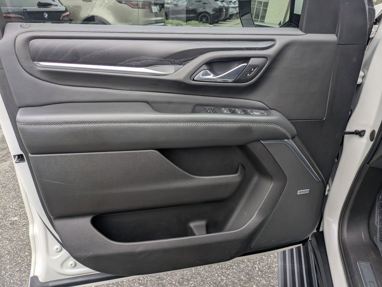 Used 2021 GMC Yukon Denali w/ Denali Ultimate Package image 10