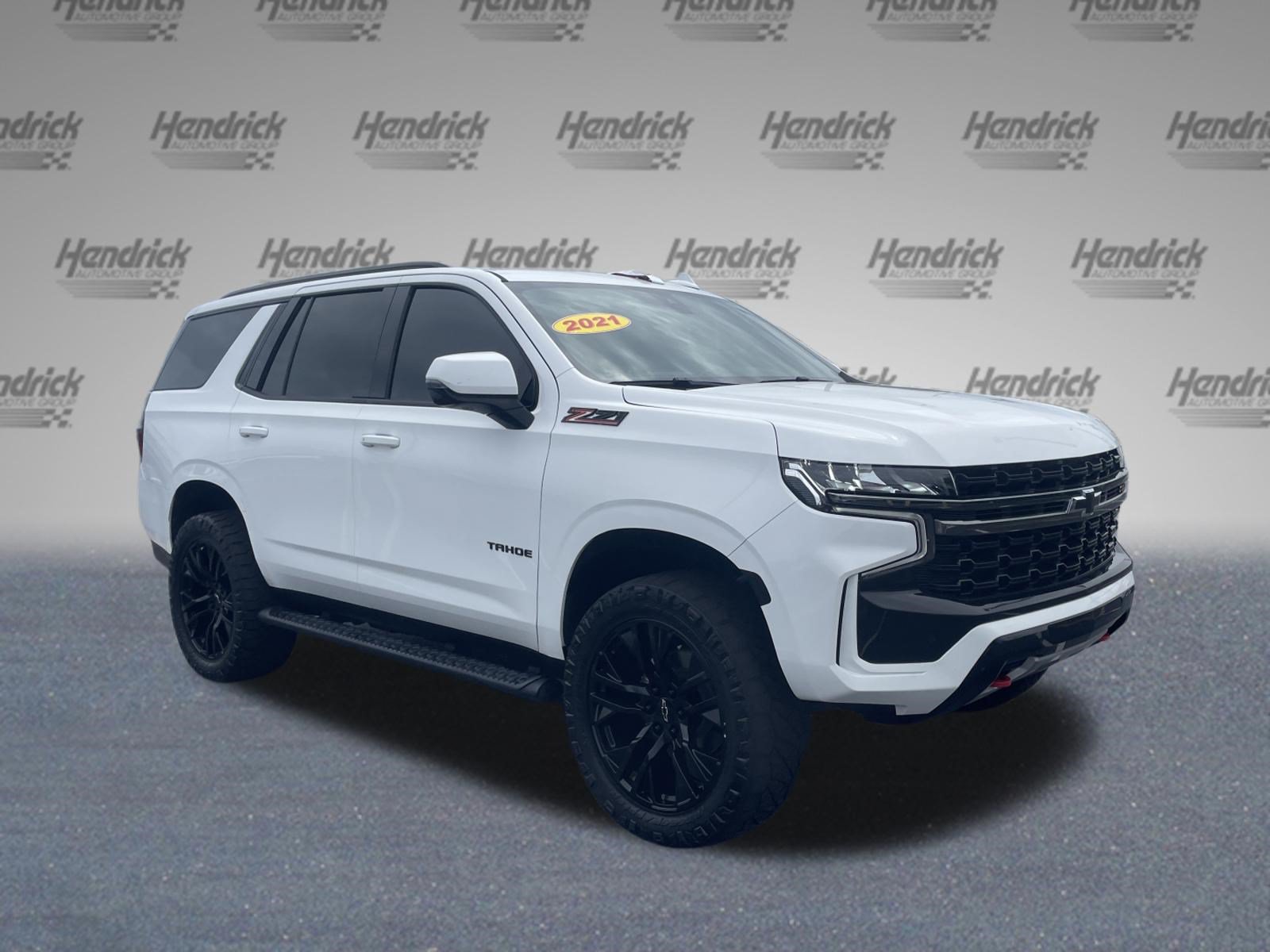 Used 2021 Chevrolet Tahoe Z71 w/ Z71 Signature Package AWD/4WD image 2