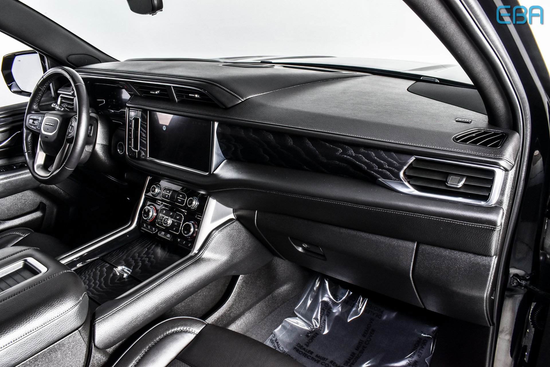 Used 2023 GMC Yukon Denali image 25