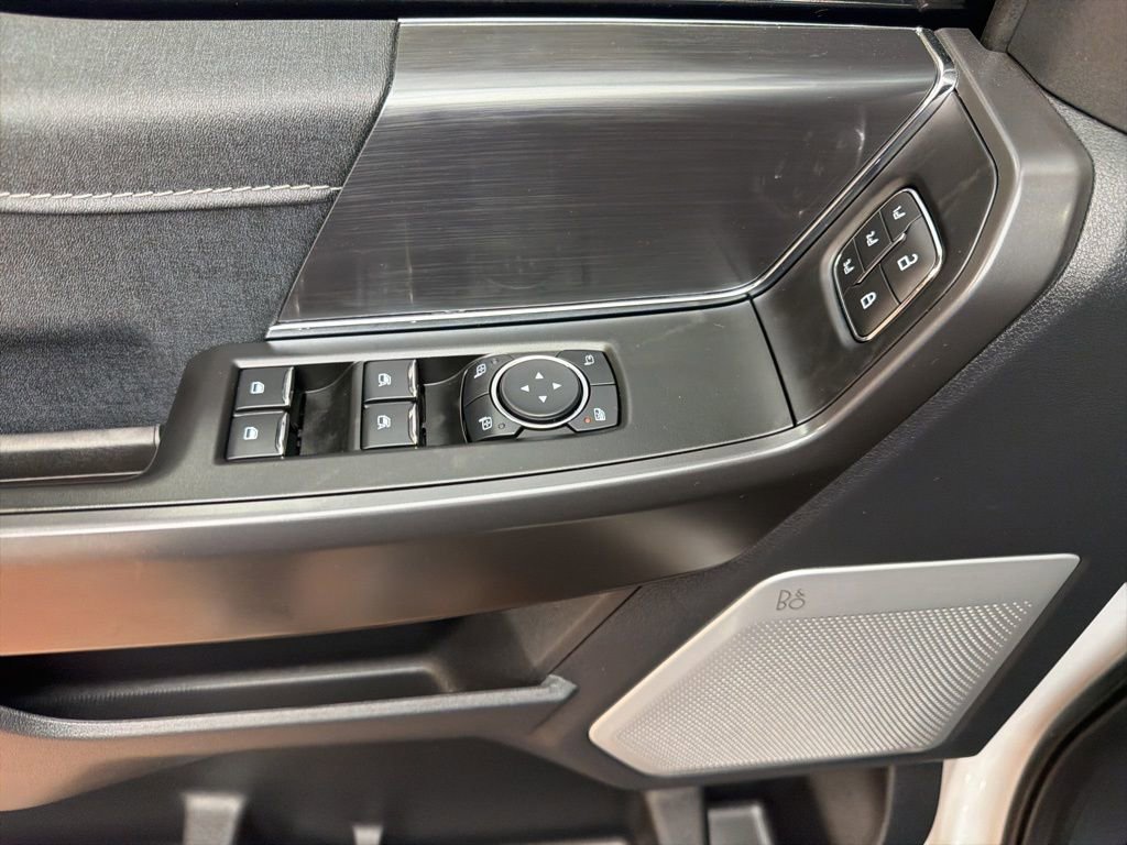 Used 2025 Ford F150 Lariat w/ Equipment Group 502A High image 24