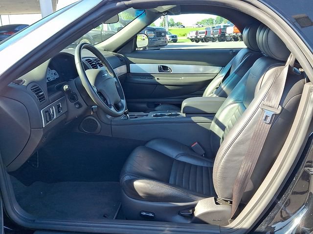 Used 2002 Ford Thunderbird RWD image 8