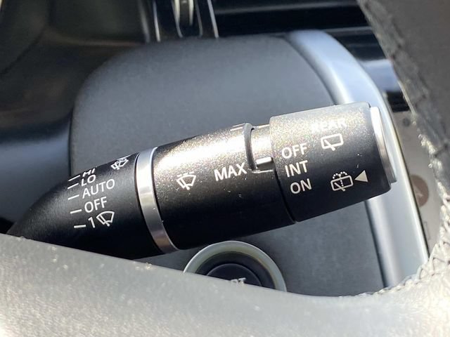 Used 2023 Land Rover Discovery Sport S AWD/4WD image 18