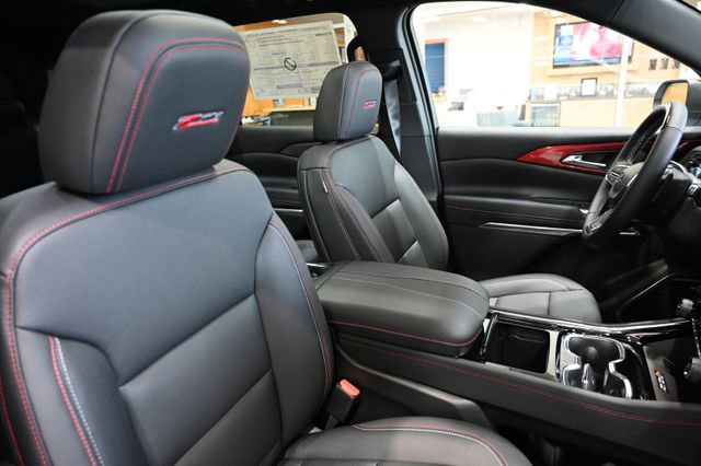 New 2026 Chevrolet Traverse Z71 image 8